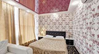 Гостиница Frant Palace Волгоград Улучшенный двухместный номер с джакузи-1
